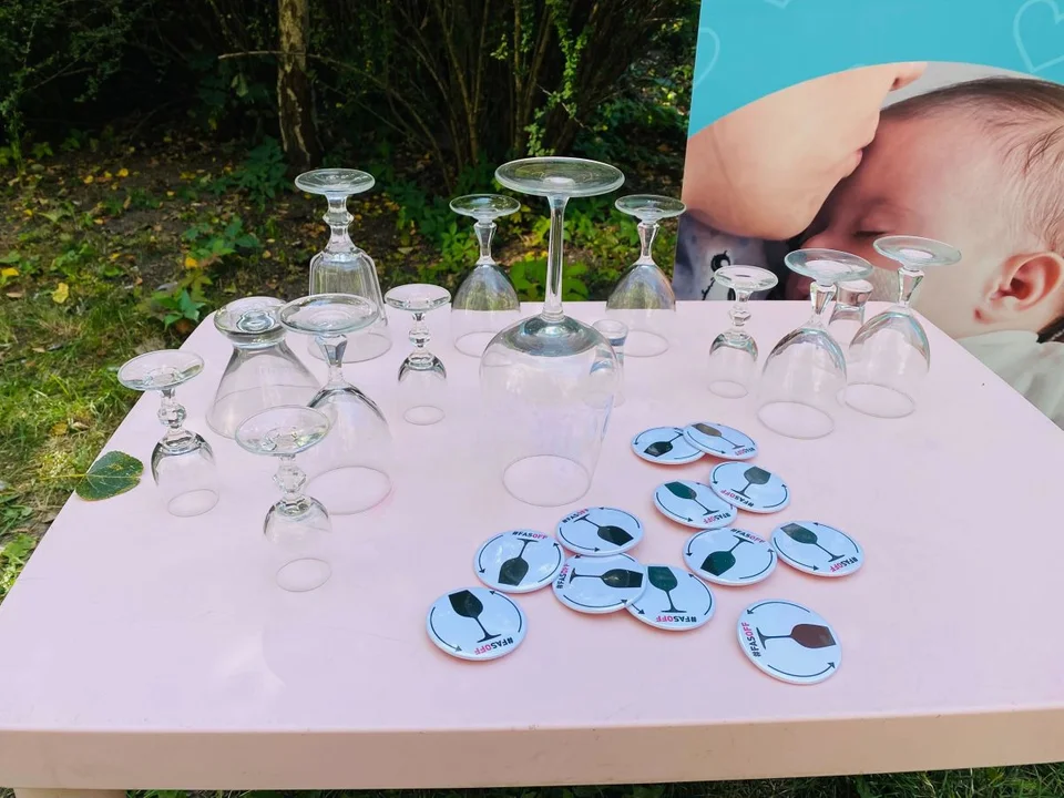 Fundacja "Dom z Łodzi" przypomina o skutkach picia alkoholu w ciąży