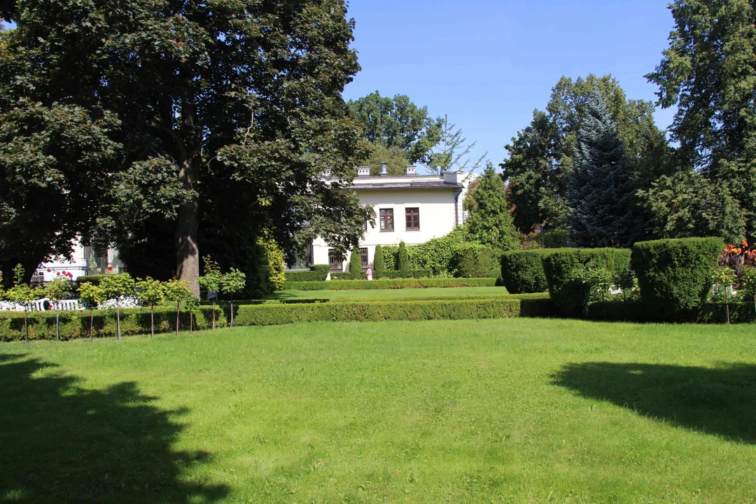 Zachwycający ogród Muzeum Pałacu Herbsta