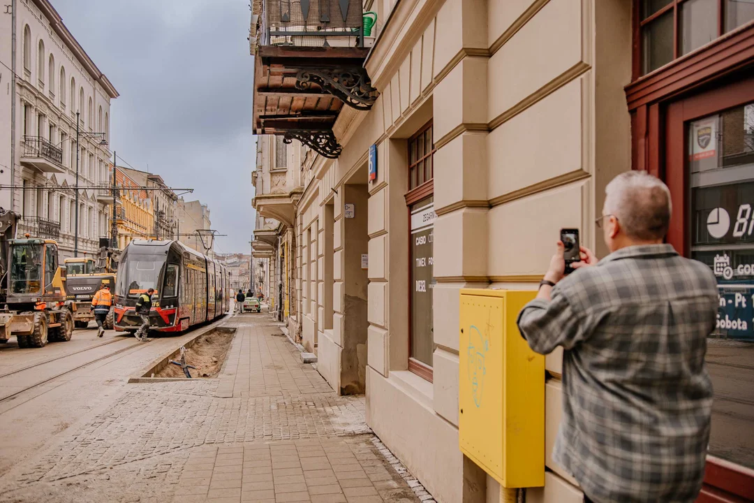 Pierwsze tramwaje na ulicy Legionów w Łodzi