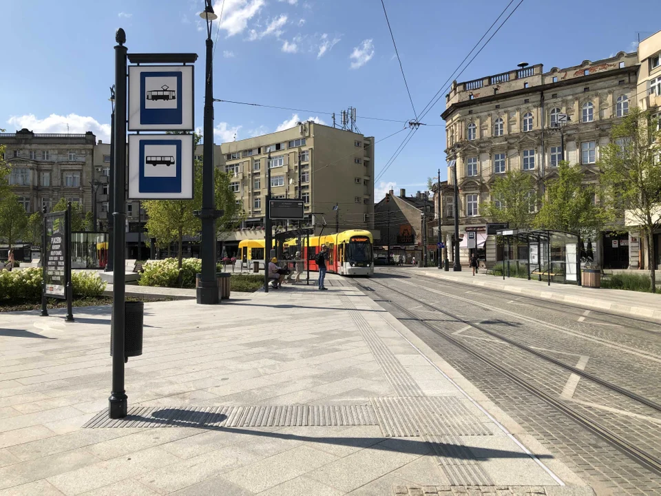 Plac Wolności w Łodzi po zmianach dla podróżnych MPK Łódź