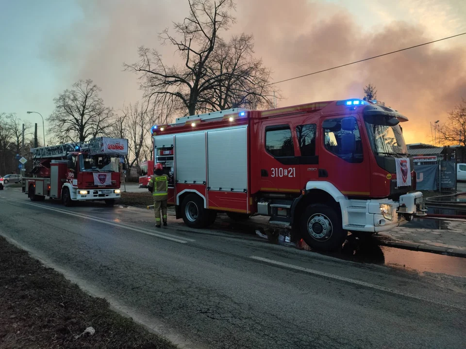 Pożar na Wycieczkowej w Łodzi