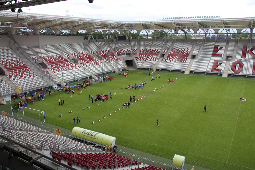 Flash mob na stadionie ŁKS Łódź im. Władysława Króla