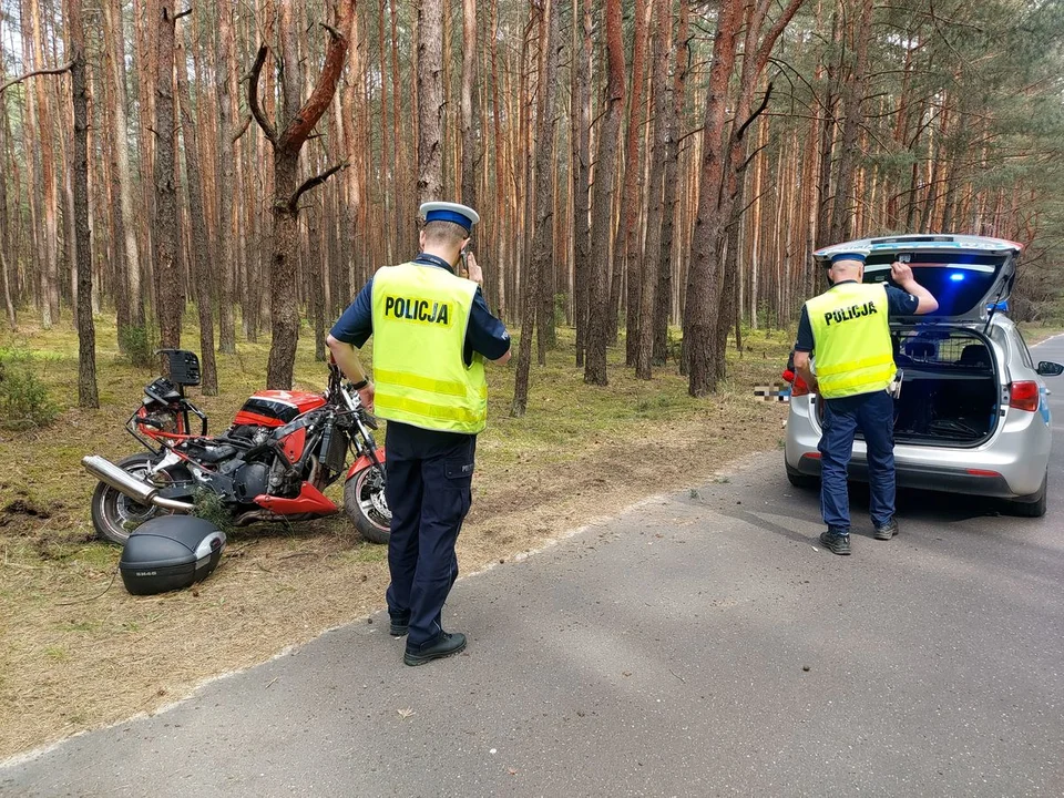 Fatalne zakończenie inauguracji sezonu w Bełchatowie. Motocyklista ranny w wypadku [FOTO] - Zdjęcie główne