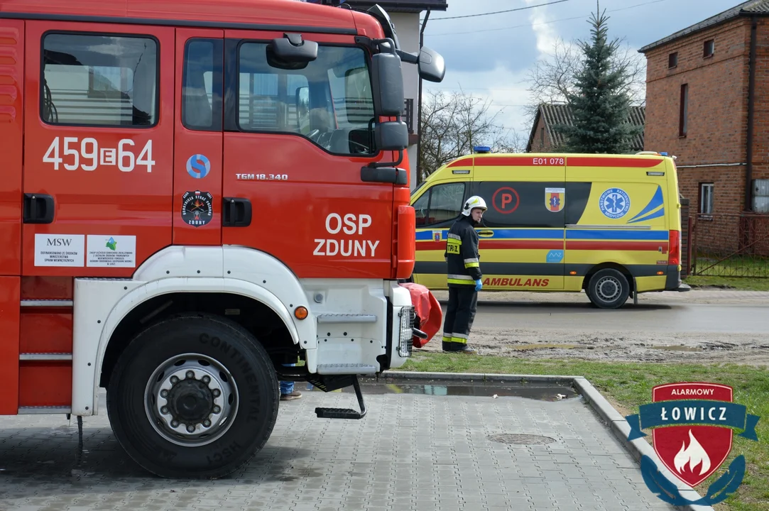 W Zdunach lądował śmigłowiec LPR. Poszkodowana kobieta została przetransportowana do szpitala w Kutnie
