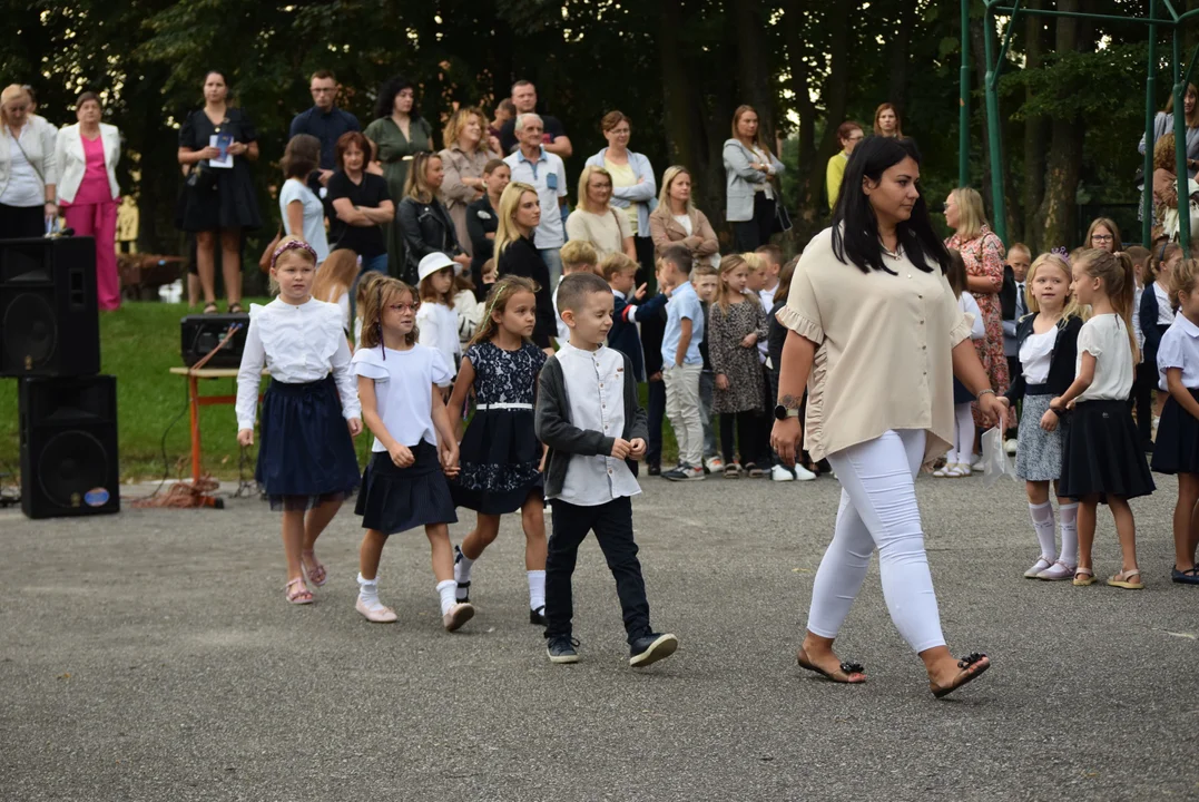 Rozpoczęcie roku w SP nr 3 w Zgierzu