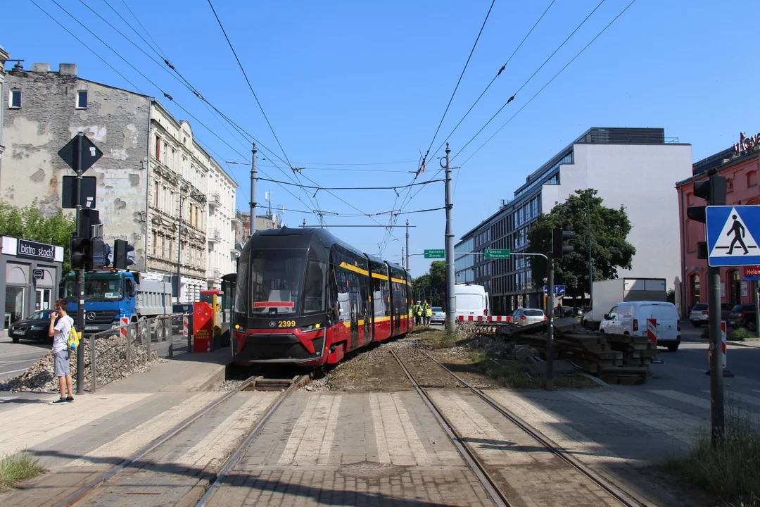 Potężne utrudnienia dla podróżnych MPK Łódź na Zachodniej w Łodzi