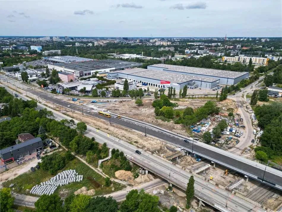 Jeden z trzech wiaduktów na Przybyszewskiego gotowy