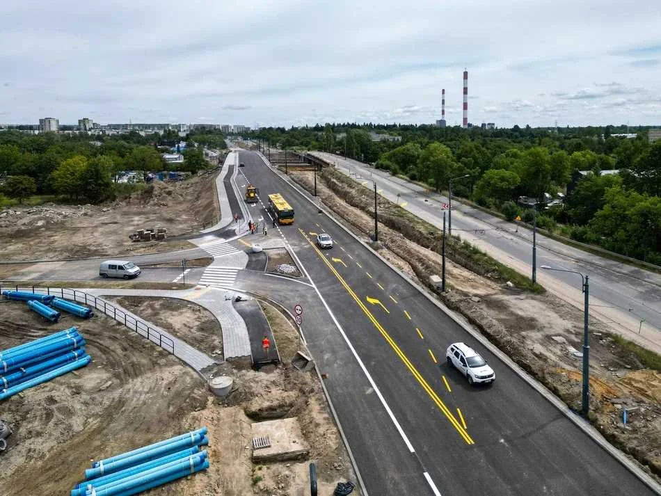 Jeden z trzech wiaduktów na Przybyszewskiego gotowy. Autobusy MPK Łódź zmieniły swoje trasy, zniknie 96C [ZDJĘCIA] - Zdjęcie główne