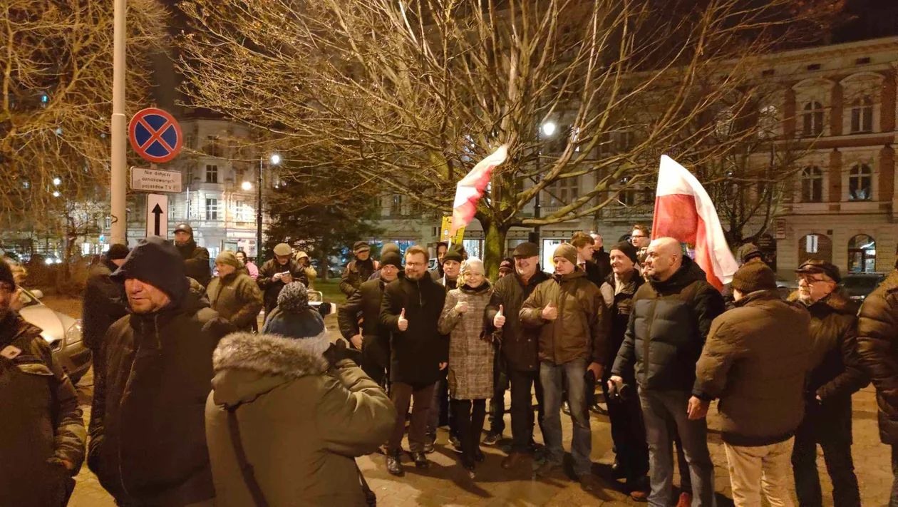 Protest pod TVP3 Łódź