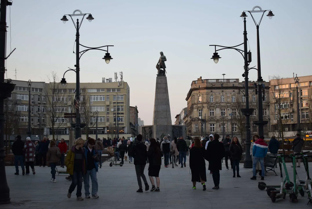 Plac Wolności w Łodzi po otwarciu