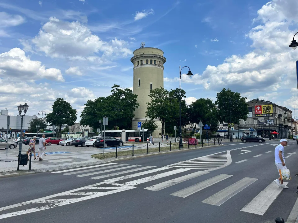 Piotrkowska wieża ciśnień ma prawie sto lat. Skąd się wzięła w mieście? - Zdjęcie główne