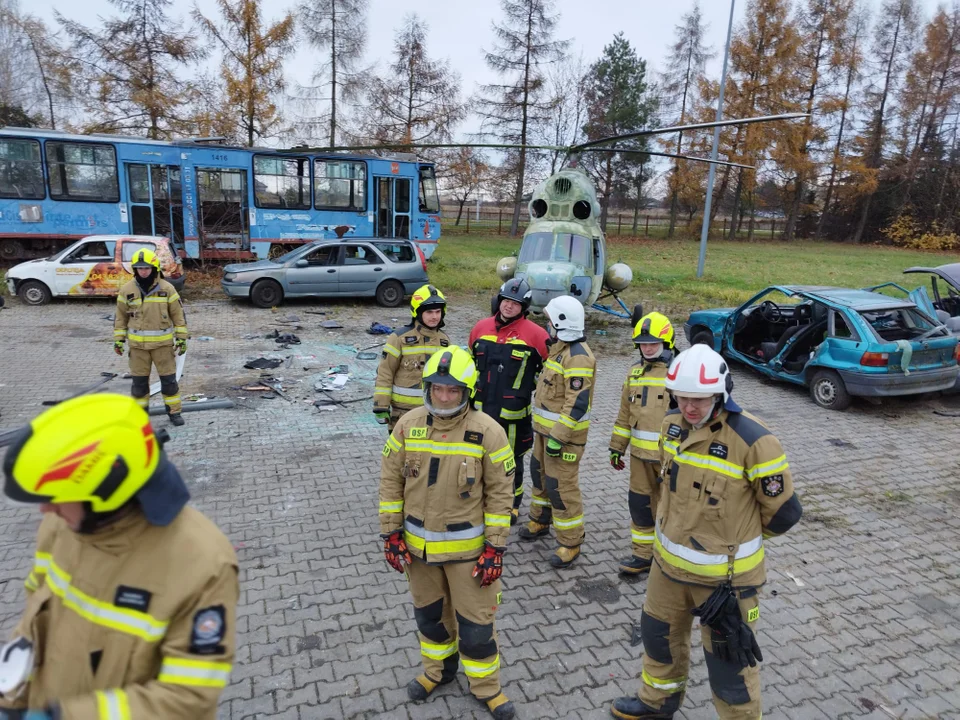 Strażacy z powiatu kutnowskiego wzięli udział w specjalnym szkoleniu przygotowanym przez Komendę Wojewódzką Państwowej Straży Pożarnej w Łodzi