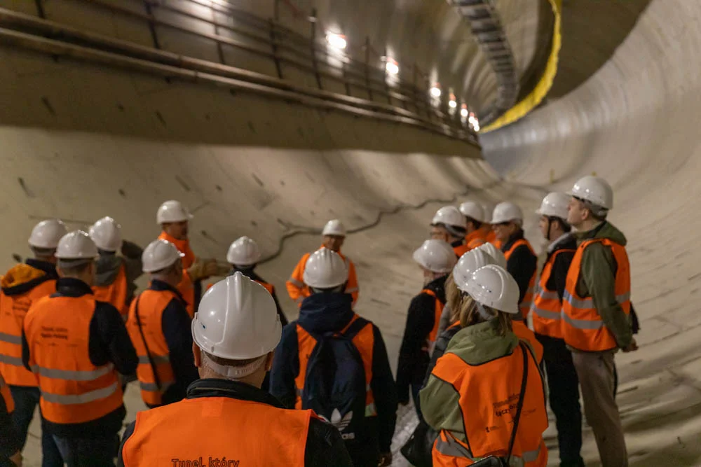 Budowa tunelu kolejowego w Łodzi - przystanek kolejowy Łódź Polesie, 18 maj 2023 r.