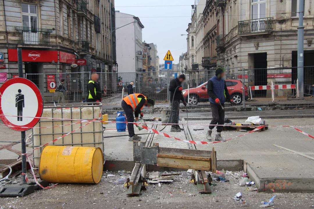 Przebudowa skrzyżowania ulic Zachodniej z Legionów w Łodzi - stan na 21.10.2023 r.