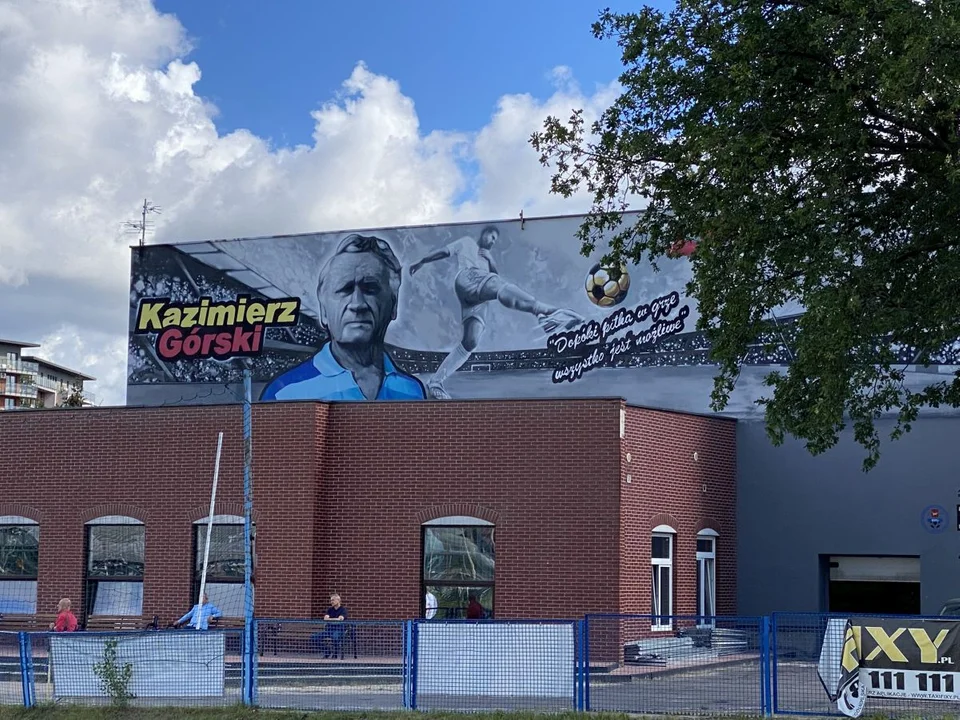 W SMS Łódź odsłonięto mural z podobizną Kazimierza Górskiego