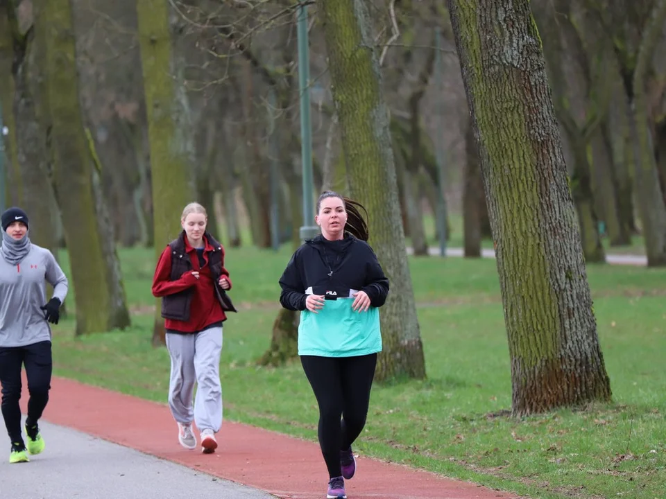 W zdrowym ciele zdrowy duch - wiosenne bieganie na Zdrowiu