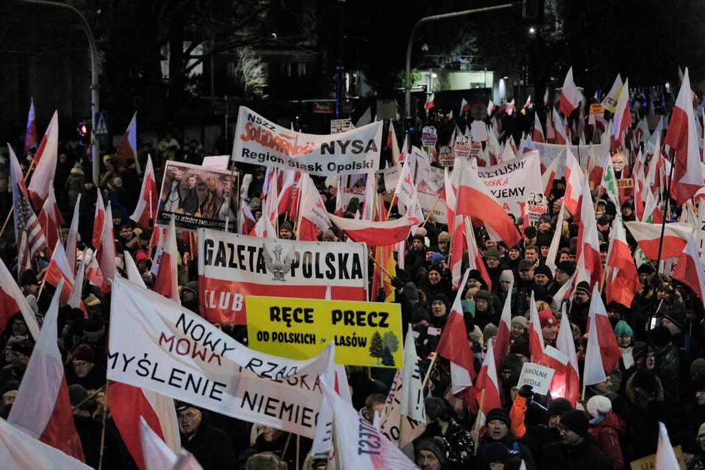 Łodzianie na Marszu Wolnych Polaków w Warszawie