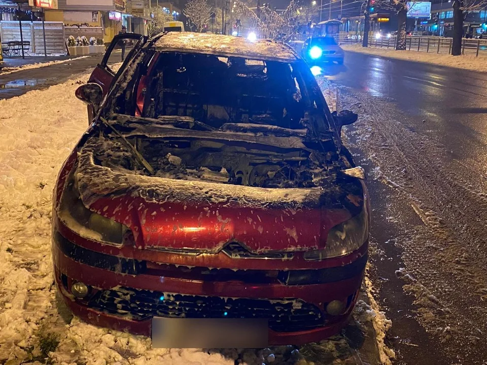 Pożar samochodu na Dąbrowie