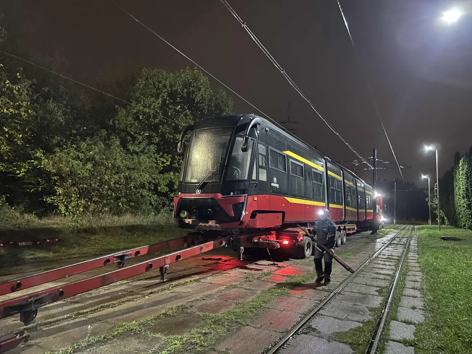 24. Moderus Gamma dotarł do MPK Łódź. Przed nami kolejne dostawy nowoczesnych tramwajów [ZDJĘCIA] - Zdjęcie główne