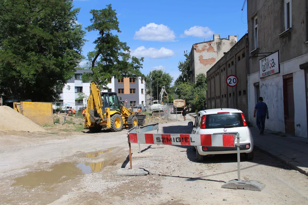 Wojska Polskiego częściowo przejezdna.