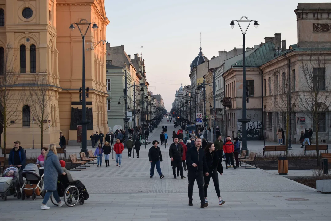 Plac Wolności w Łodzi po otwarciu