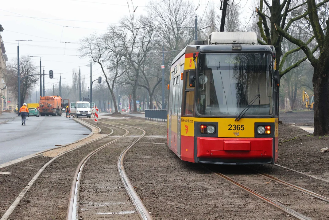 Jazdy testowe tramwajem po Wojska Polskiego w Łodzi