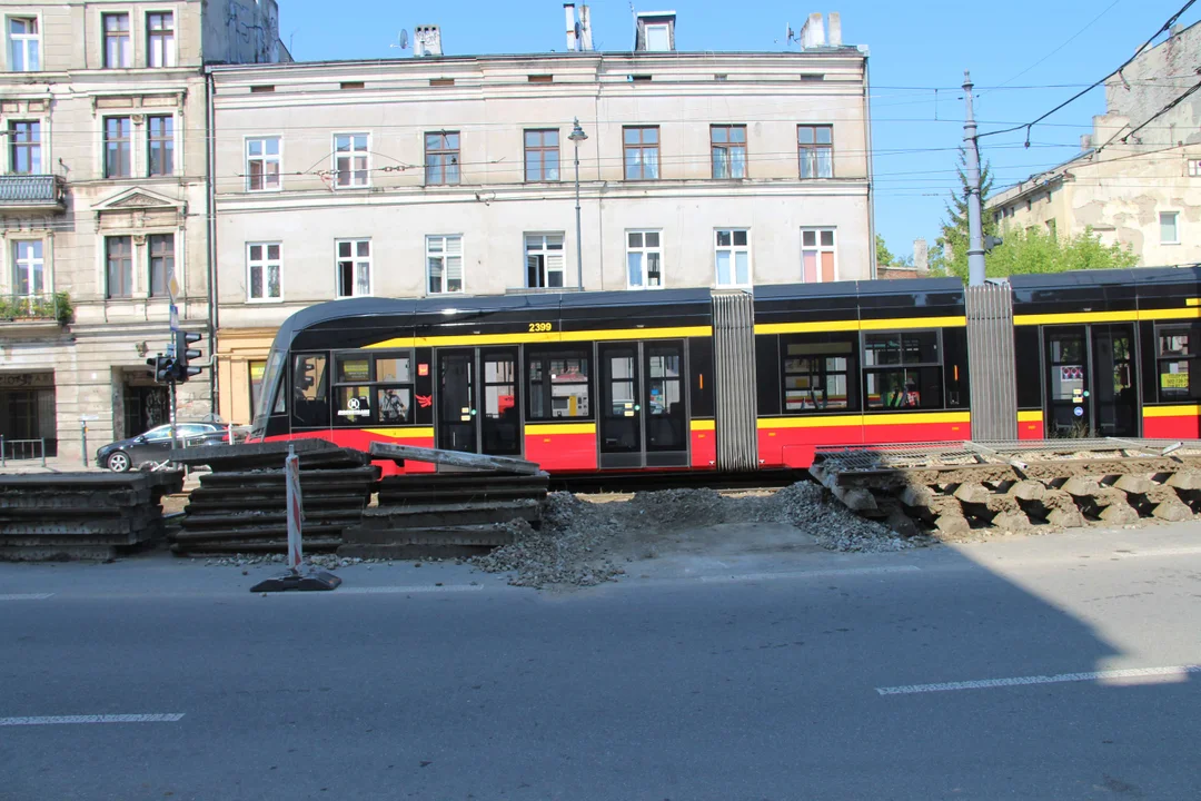 Potężne utrudnienia dla podróżnych MPK Łódź na Zachodniej w Łodzi