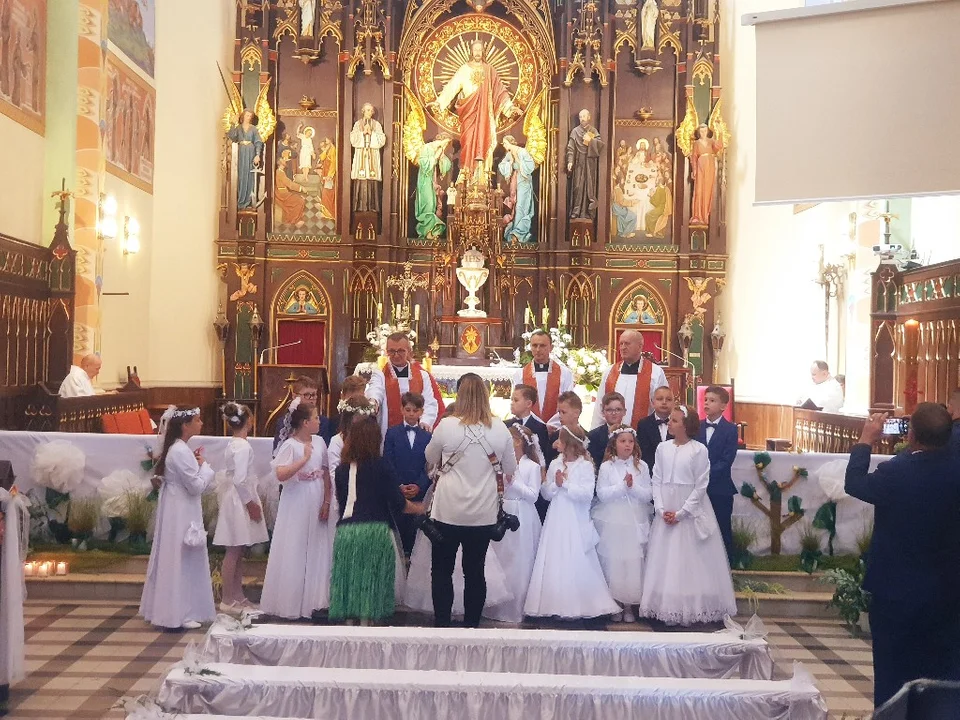 Pierwsza Komunia Święta w parafii pw. św. Katarzyny Aleksandryjskiej w Zgierzu