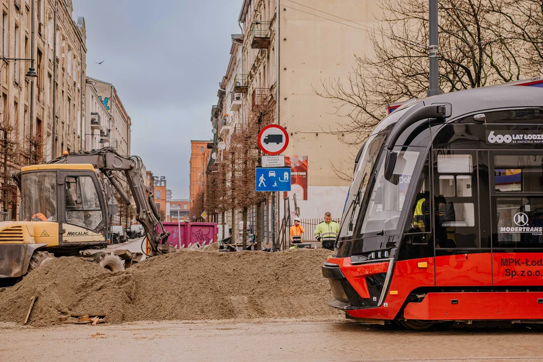 Pierwsze tramwaje na ulicy Legionów w Łodzi