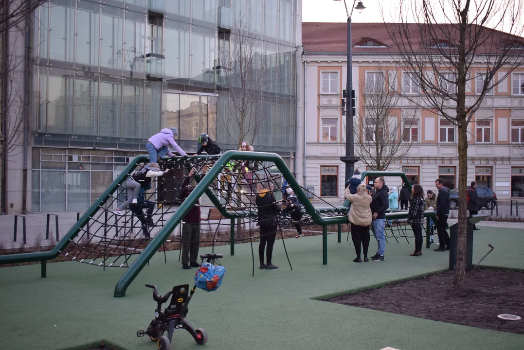 Plac Wolności w Łodzi po otwarciu