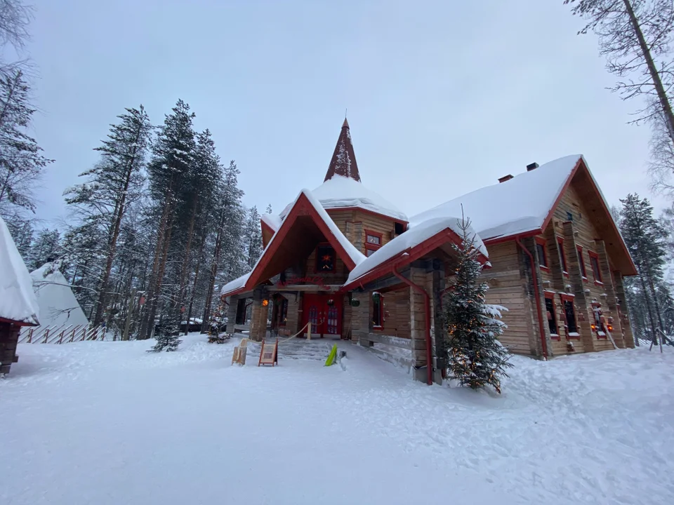 Wiioska św. Mikołaja w Laponii