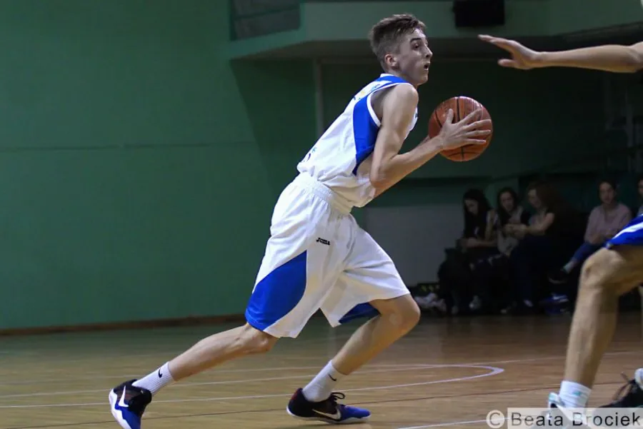Przez kilka sezonów Wojciech Tomaszewski grał w barwach Biofarmu Basketu Junior Poznań