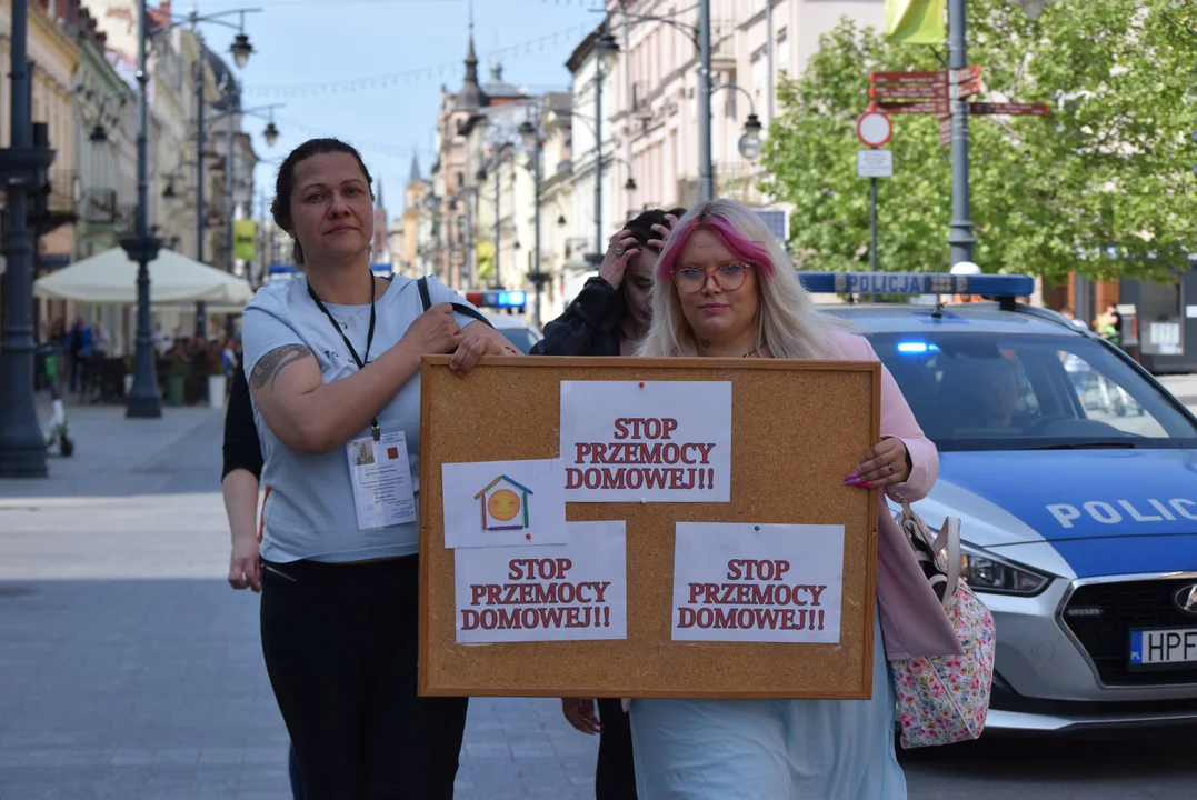 Marsz milczenia dla Kamilka z Częstochowy i ofiar przemocy