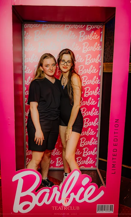 Różowa impreza w stylu Barbie w Teatr Club Łódź