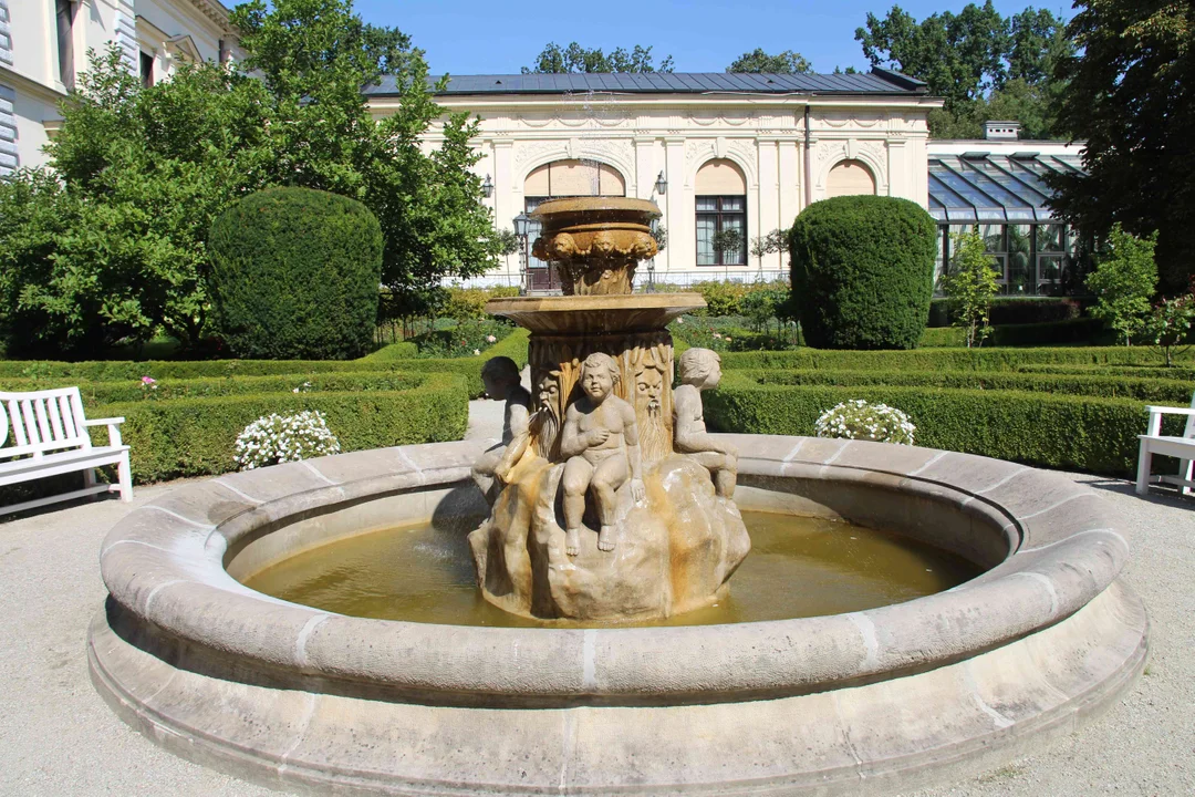 Zachwycający ogród Muzeum Pałacu Herbsta