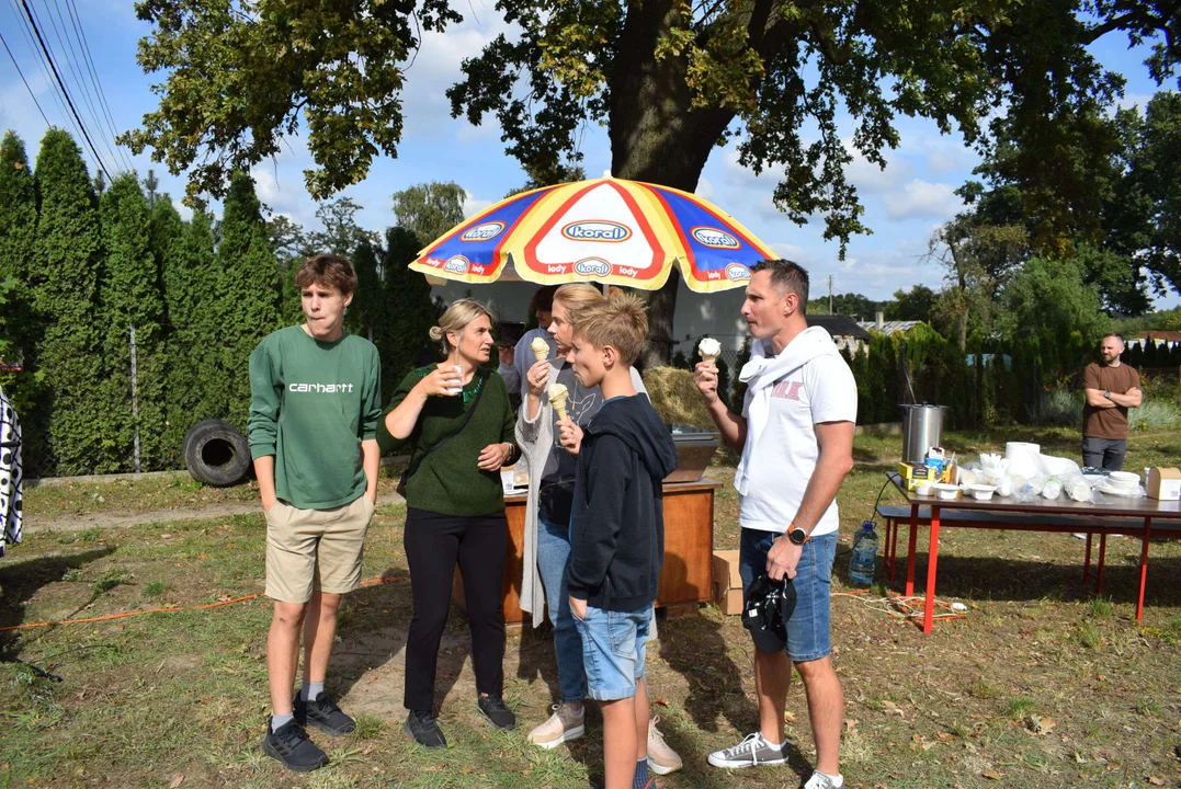 Jesienny Piknik Sąsiedzki osiedla Piaskowice-Aniołów