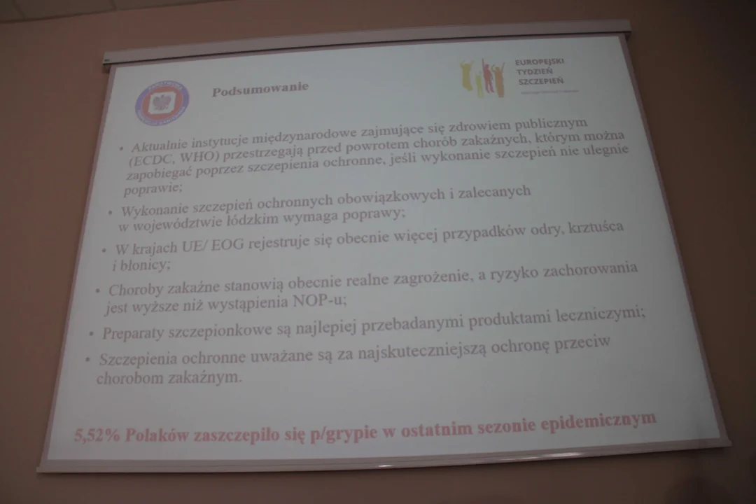 Konferencja prasowa w Wojewódzkiej Stacji Sanitarno-Epidemiologicznej w Łodzi