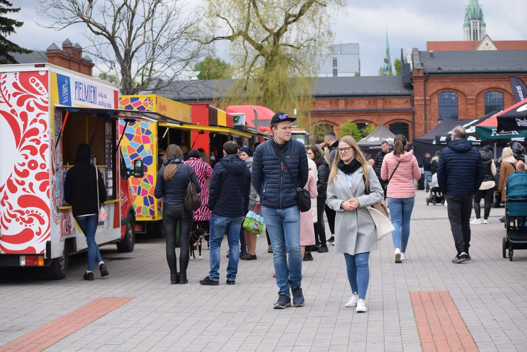 Wielka Szama w Ogrodach Geyera w Łodzi. Na miejscu kilkadziesiąt food trucków [zdjęcia] - Zdjęcie główne