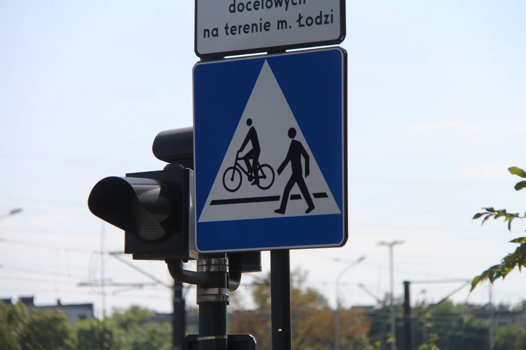 Przejazd dla rowerzystów na al. Włókniarzy w Łodzi