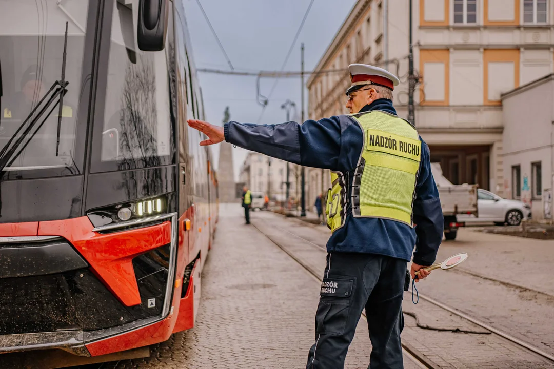 Pierwsze tramwaje na ulicy Legionów w Łodzi