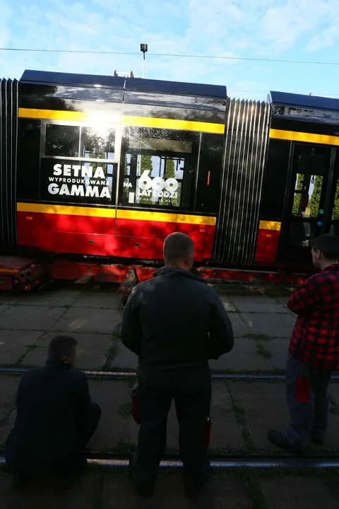 Nowe tramwaje Moderus Gamma docierają do Łodzi