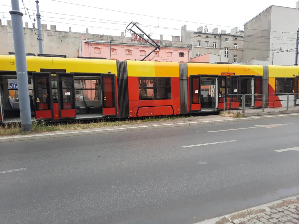 Wykolejenie tramwaju MPK Łódź na Zachodniej