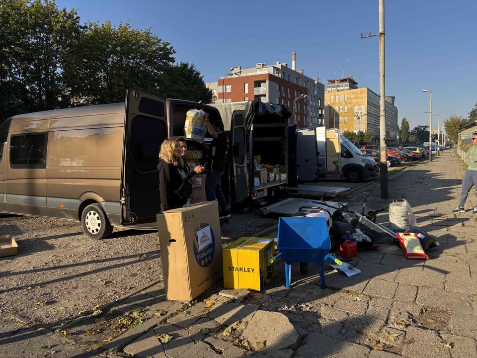 Na południe Polski wyruszył kolejny konwój z pomocą dla powodzian