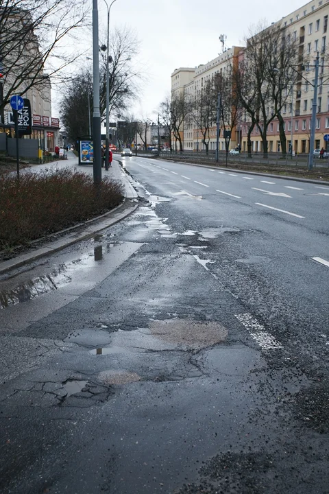 Łódź. Zaczyna się remont Zachodniej. Będą korki