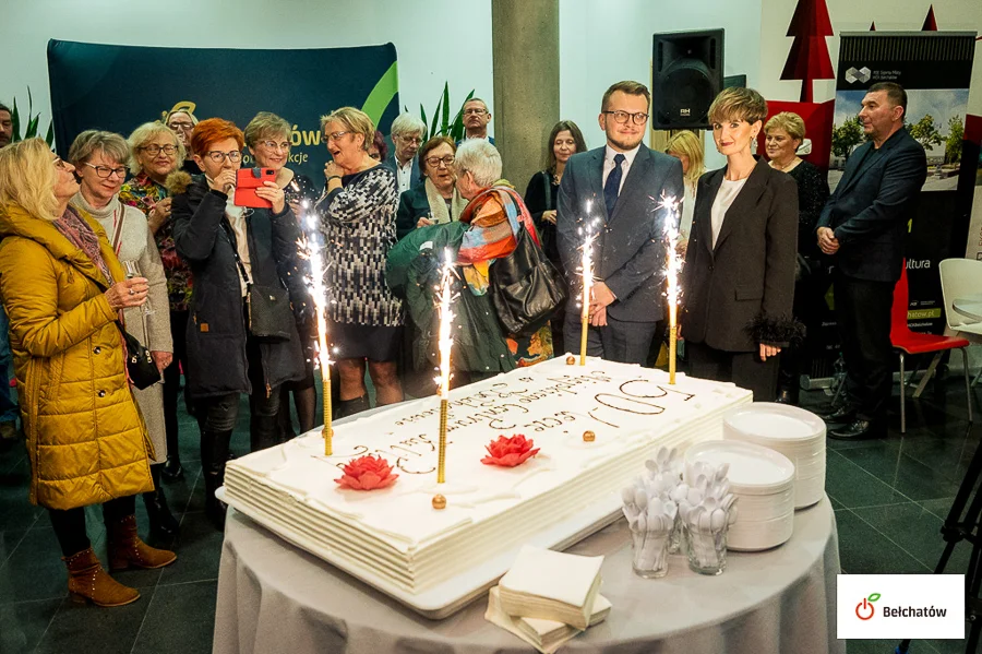 MCK Bełchatów świętowało pół wieku istnienia. Był tort, życzenia i koncert gwiazdy [FOTO] - Zdjęcie główne