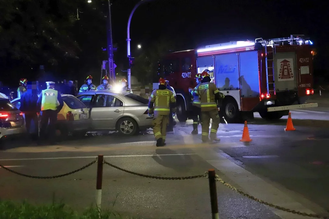 W sieci pojawiło się nagranie z weekendowego wypadku w Kutnie. Doszło do wymuszenia pierwszeństwa