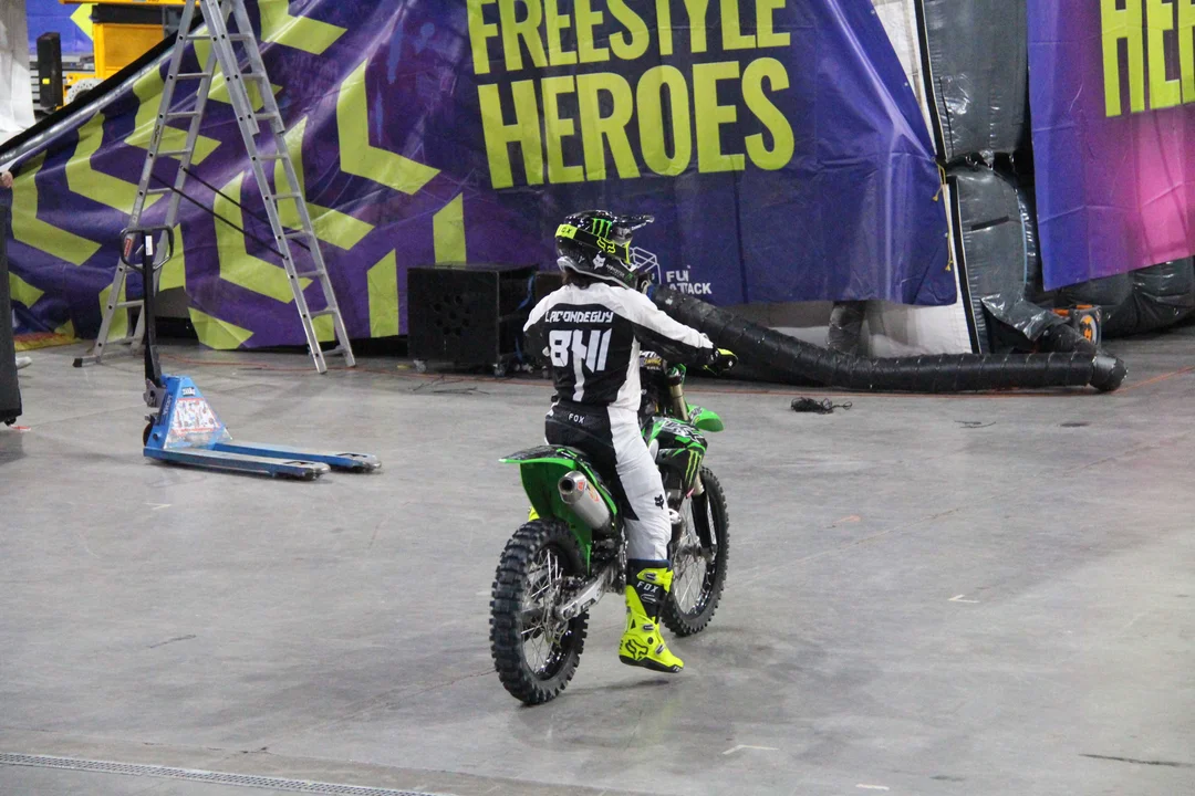 Przygotowania do Freestyle Heros w łódzkiej Atlas Arenie