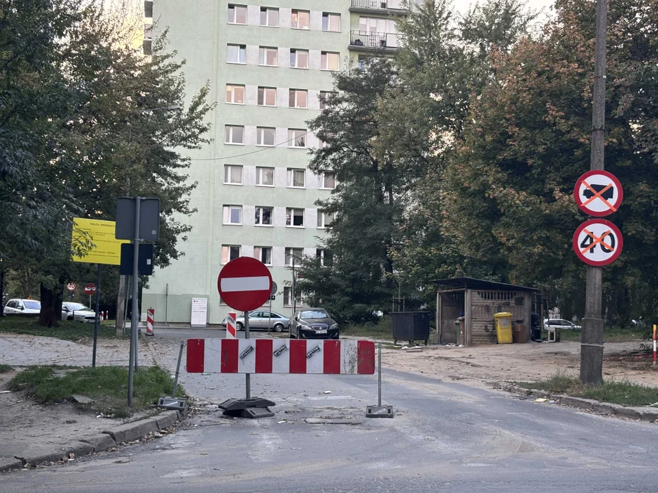 Utrudnienia dla mieszkańców Bałut podczas remontów dróg. Gdzie spotkamy zmiany dla kierowców? [ZDJĘCIA] - Zdjęcie główne