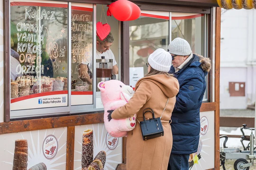 Walentynki na Starówce. Organizatorzy zapraszają nie tylko zakochanych! [ZDJĘCIA] - Zdjęcie główne