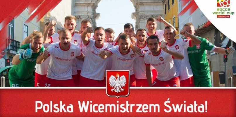 Ogólnopolskie media doceniają sukces Polaków w piłce nożnej 6-osobowej - Zdjęcie główne